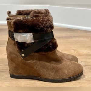 NEW Marc Fisher Trevis Brown Suede Wedge Ankle Boots w/ Faux Fur Size 7.5
